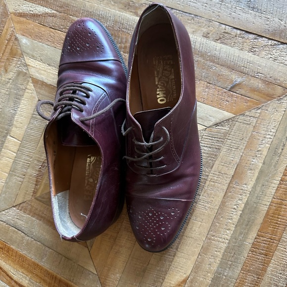 Dress Shoes - Picture 2 of 4